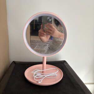 Brand new Light up makeup mirror